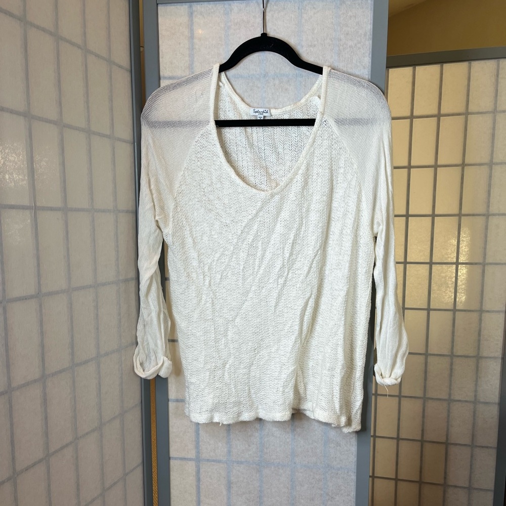 Splendid light knit white sweater